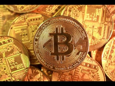 Bitcoin hovers near $80,000 and Ethereum tests $2,300 as macro and geopolitical risks weigh on crypto markets