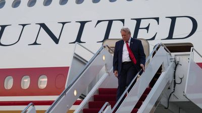 Trump spent 70 hours on Air Force One in October; Tyson, Mayweather among guests