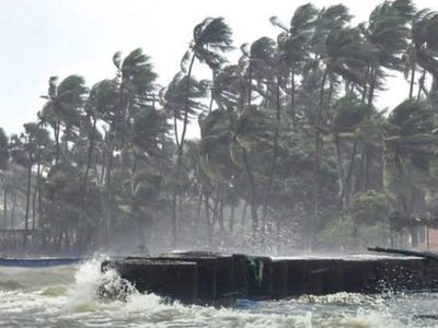 Cyclone Arnab intensifies, set to hit Andhra coast as Andaman and Nicobar shuts schools