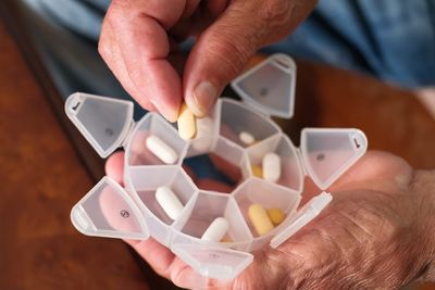 Taking 5 or More Medications After 65? Here’s What to Ask About Interactions