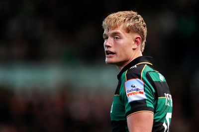 England sweating over Fin Smith fitness before opener against Australia