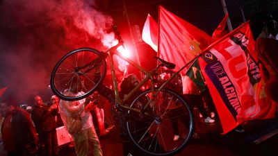Comeback kid: How did Brazil veteran-leader Lula upset Bolsonaro?
