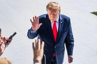 Trump’s ‘veto everything’ threat puts funding, debt limit in spotlight - Roll Call