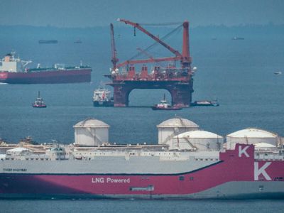 Singapore launches first LNG term supply tender, weighs third import terminal