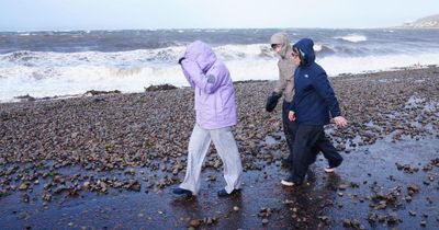 Scots warned of further disruption as fresh weather warning comes into place