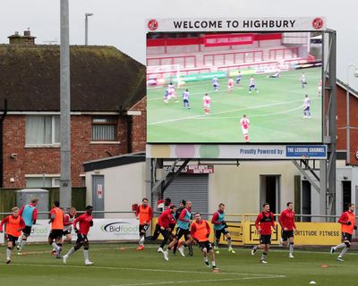 ‘The wind goes in all directions’: Fleetwood prepare wet welcome for Arsenal at Highbury