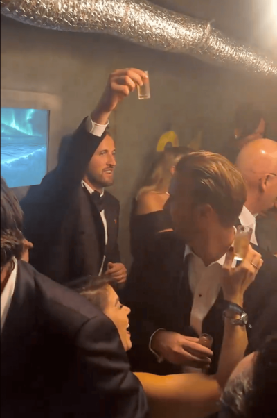 How Harry Kane celebrated winning the Ballon d'Or