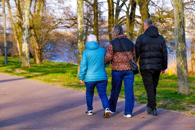 HHS Drops Expired 2025 Alzheimer's Treatment Goal in New Dementia Plan Focused on Prevention and Early Detection