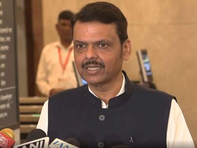 Maharashtra to give 1.5 crore farmers Rs 5,000 each before Diwali