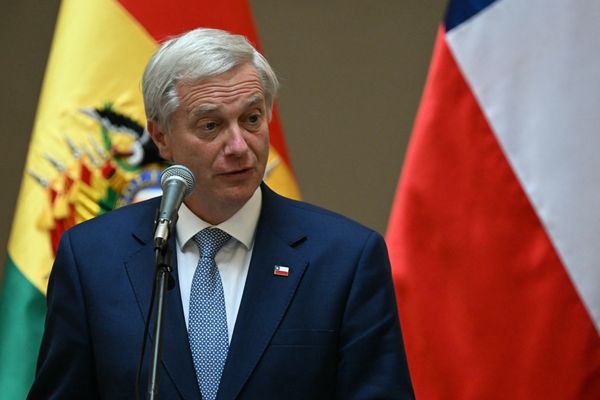 Chile's Cabinet Meets Sunday: Will Kast Sign Trump's Anti-Cartel Military Pact?