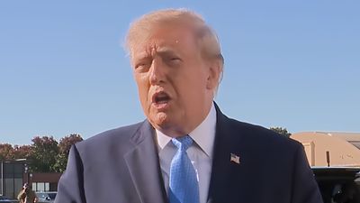 Donald Trump Is 'Beginning to Fail in Plain Sight' at Campaign Rallies, CNN Host Joanna Coles Claims
