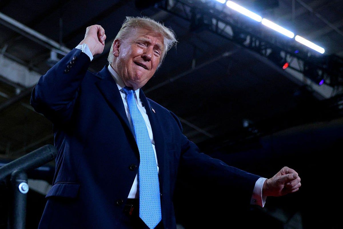 Trump heads to longtime red-stronghold Texas as tight…