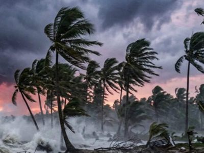 Andhra Pradesh, Odisha rush to evacuate people before Cyclone Arnab's early morning landfall