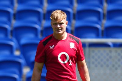 England sweat on Fin Smith fitness ahead of Australia clash