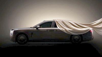China Teases A New Luxury Sedan To Rival Rolls-Royce