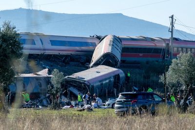 What caused the latest high-speed Spanish train crash as transport minister blames broken protocol