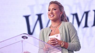 Savannah Chrisley Defends Unborn Baby After Engagement To Convicted Fraudster Jason Galanis Draws Scrutiny