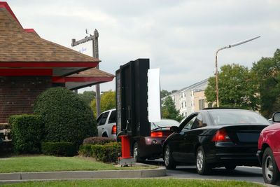 Struggling fast food chain gets buyout offer from noted investor