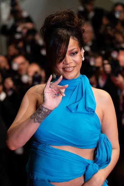 Rihanna Stuns in Chic Look for Fenty Beauty's New Foundation Launch Interview