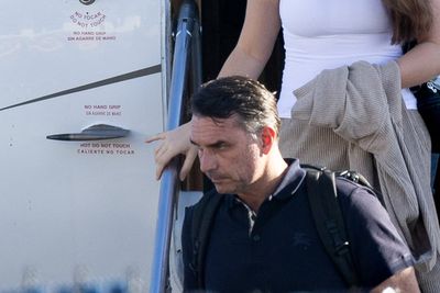 Like father, like son: Flávio Bolsonaro flees Brazil after election loss
