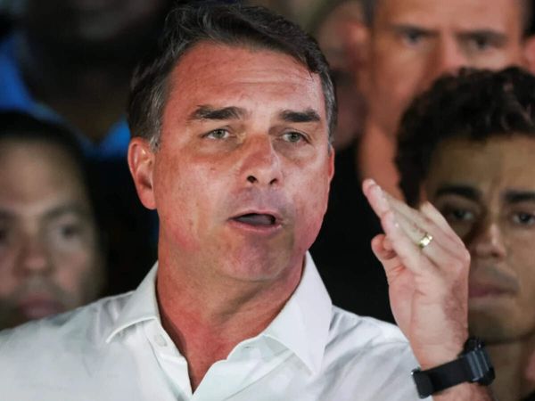 Brazil's Flavio Bolsonaro lands in Florida after election defeat