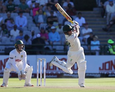 Carey and Inglis counterpunch to put Australia on top in South Africa