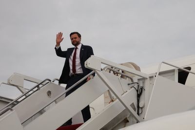 Vance ‘reaches out to Iran for peace talks’ days after Trump threatens new bombing campaign
