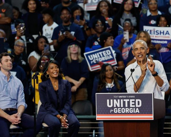 Obama brings star power for Democratic midterms to suburban Atlanta