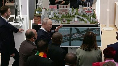 Putin calls Elon Musk a 'genius' as Russia builds its own Starlink rival