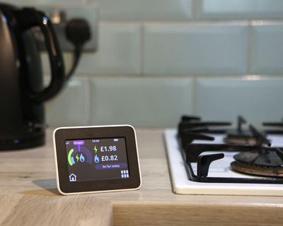 ‘Scattergun’ budget will still leave Britons facing higher energy bills, says thinktank