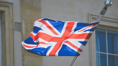 US‑Iran War To Keep UK Inflation High and Economic Growth Weak for Years, Budget Watchdog OBR Warns