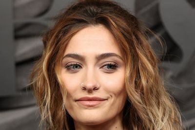 Paris Jackson takes fresh aim at Michael Jackson estate over executor’s pay
