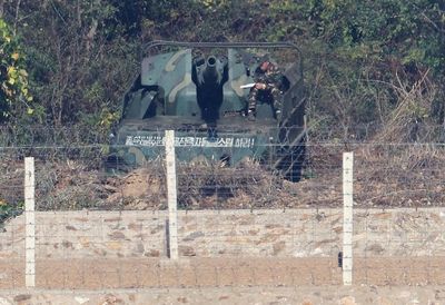 Why is North Korea fortifying its border with South Korea?