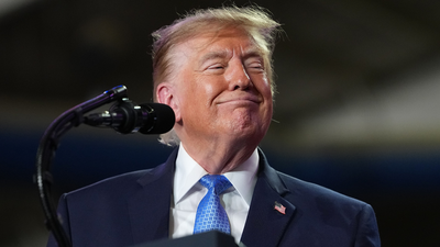 US midterms: Trump skips rallies in red states, switches to phone campaign