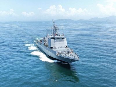 Why Indian Navy is spending Rs 40,000 crore to buy 8 corvettes? How It will help India to defend India's 7000 km coastline from Pakistan to Bangladesh