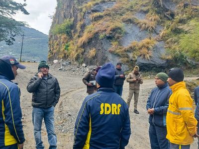 Helicopter enroute Badrinath-Phata crashes near Joshimath; all six on-board killed