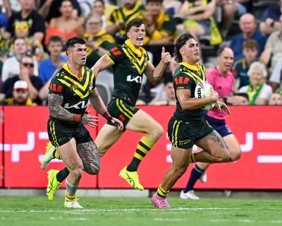 Reece Walsh fires clunky Australia to Rugby League World Cup win against Cook Islands