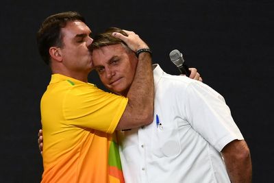 Like father, like son: How Flavio Bolsonaro followed Jair’s footsteps fleeing election defeat for the US