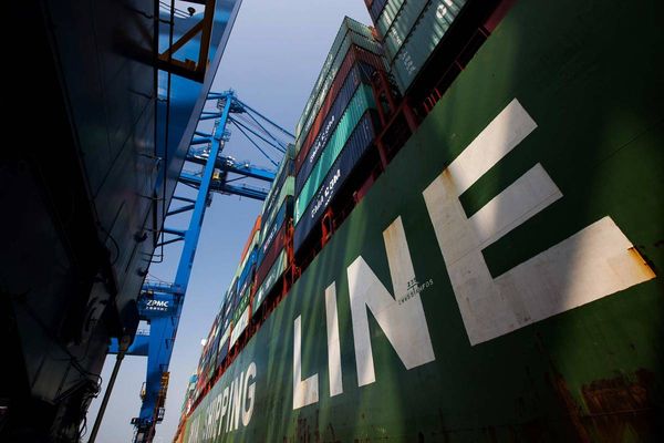 South Korean Economy Rebounds as Exports, Investment Improve