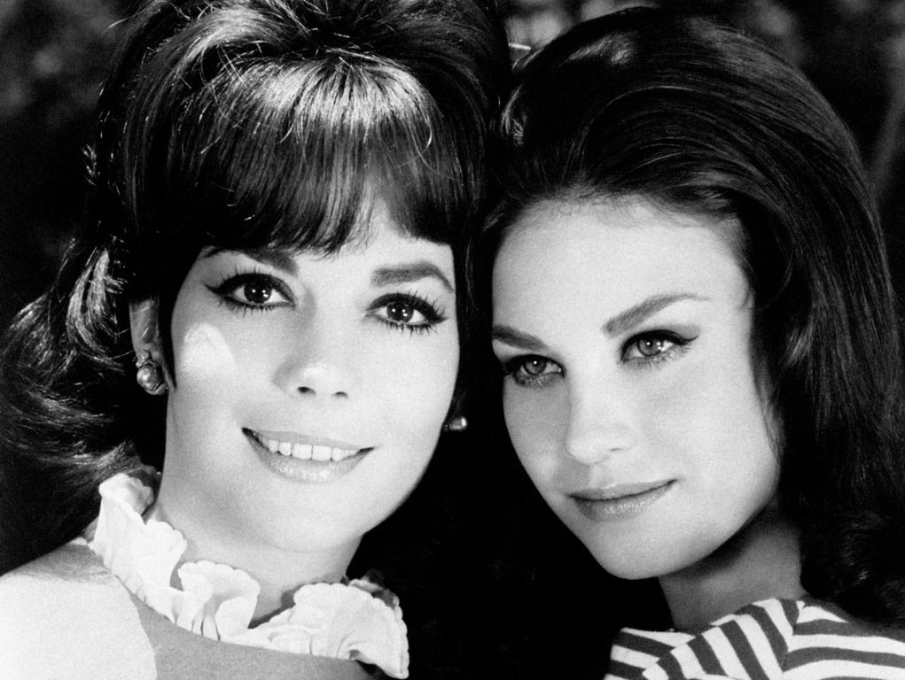 Former Bond Girl Lana Wood Sister Of Natalie Reveals 