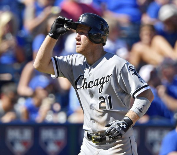 Moustakas goes deep twice as Royals power past White Sox, 7-2