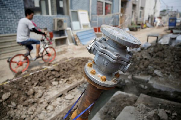 China's bold gas plan may threaten winter power supplies