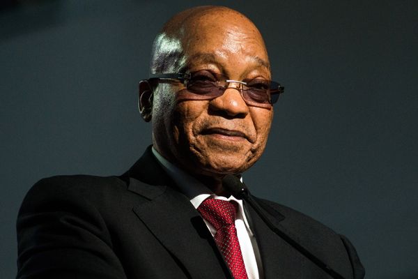 Zuma Remains Defiant as South Africa's ANC Moves to Oust Him