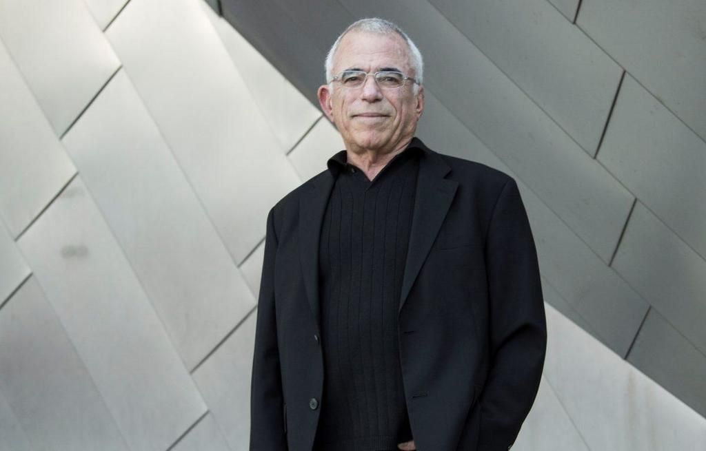 Rob Janoff And The Fascinating True Story Behind His…