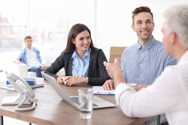 6 Ways To Communicate Confidence As You Enter The Workforce