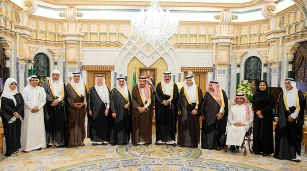 Saudi King Receives Chairman of Board of Trustees of King Abdulaziz Center for National Dialogue
