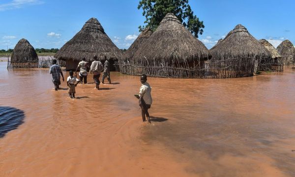 Lethal flash floods hit east African countries already in dire need
