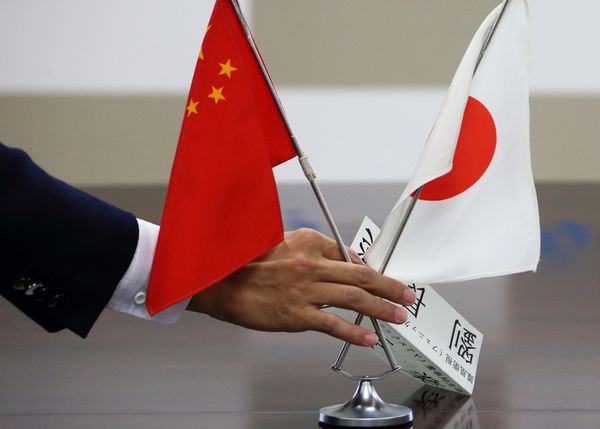 Trump and Kim Overshadow Breakthrough in China-Japan Ties