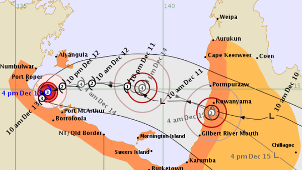 Cyclone Owen reaches NT as category three, expected to hit Queensland as category four
