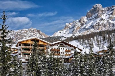 How to take a mindful ski holiday